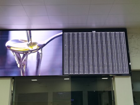 江夏***部隊BTQ018安裝調試完成  像素：2408x860，尺寸：4.48x1.6m